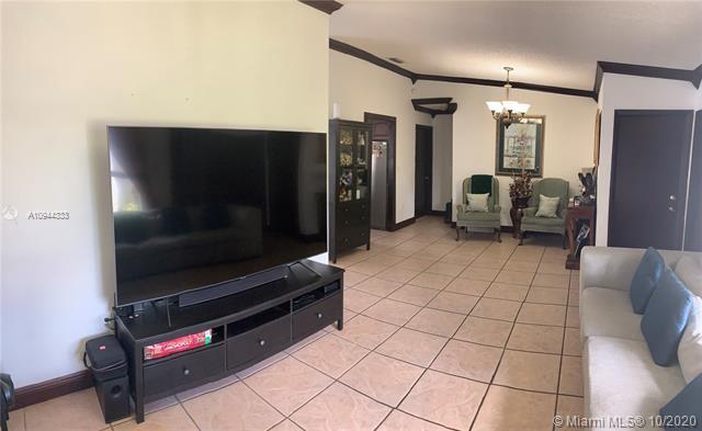 Foto del edificio - 14855 SW 174th St