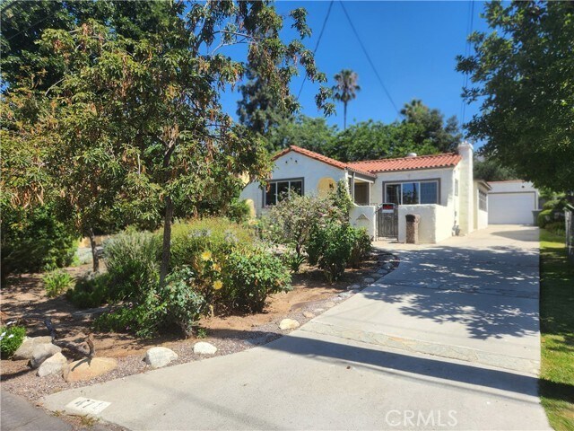 Building Photo - 471 Alameda St