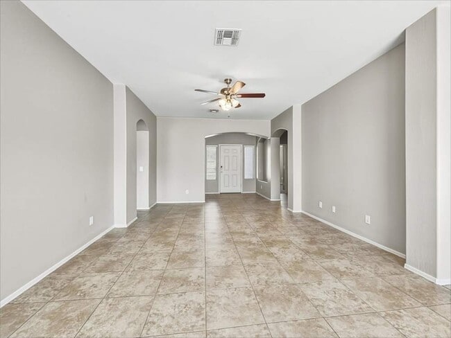 Building Photo - 1608 S 79th Ln