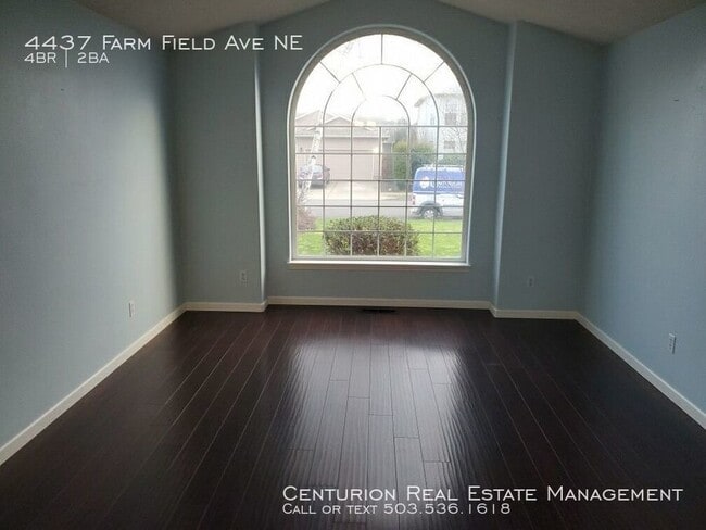 Building Photo - Farm Field