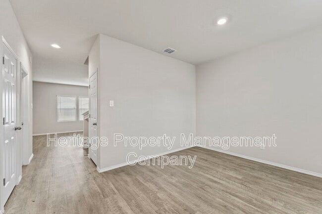 Foto del edificio - 7115 Mesa Cliffs