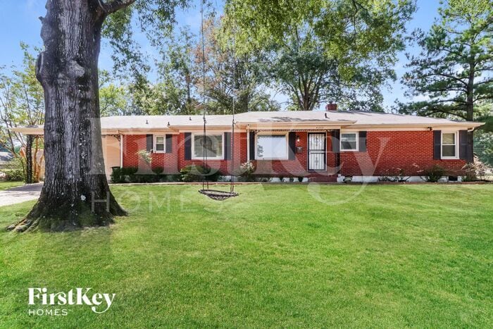 Primary Photo - 4205 Charleswood Rd