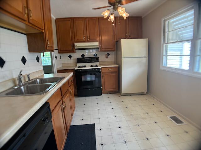 Building Photo - Ranch Home in Peoria