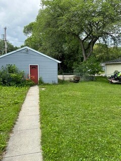 Building Photo - 1614 2nd St N