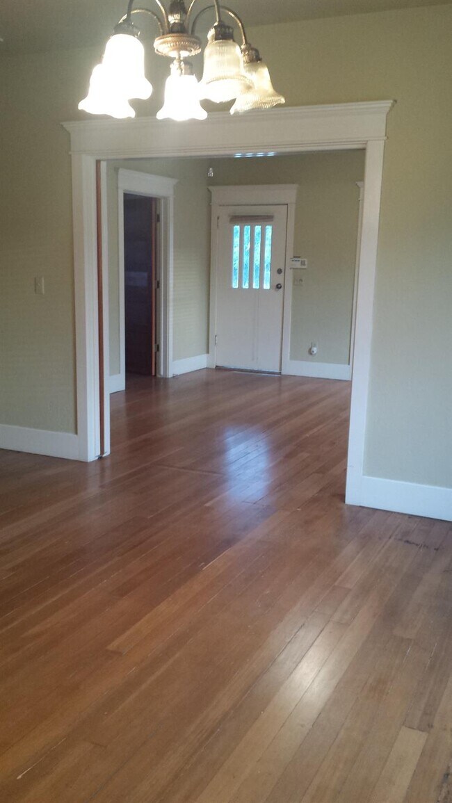 Building Photo - 19076 E Central Ave