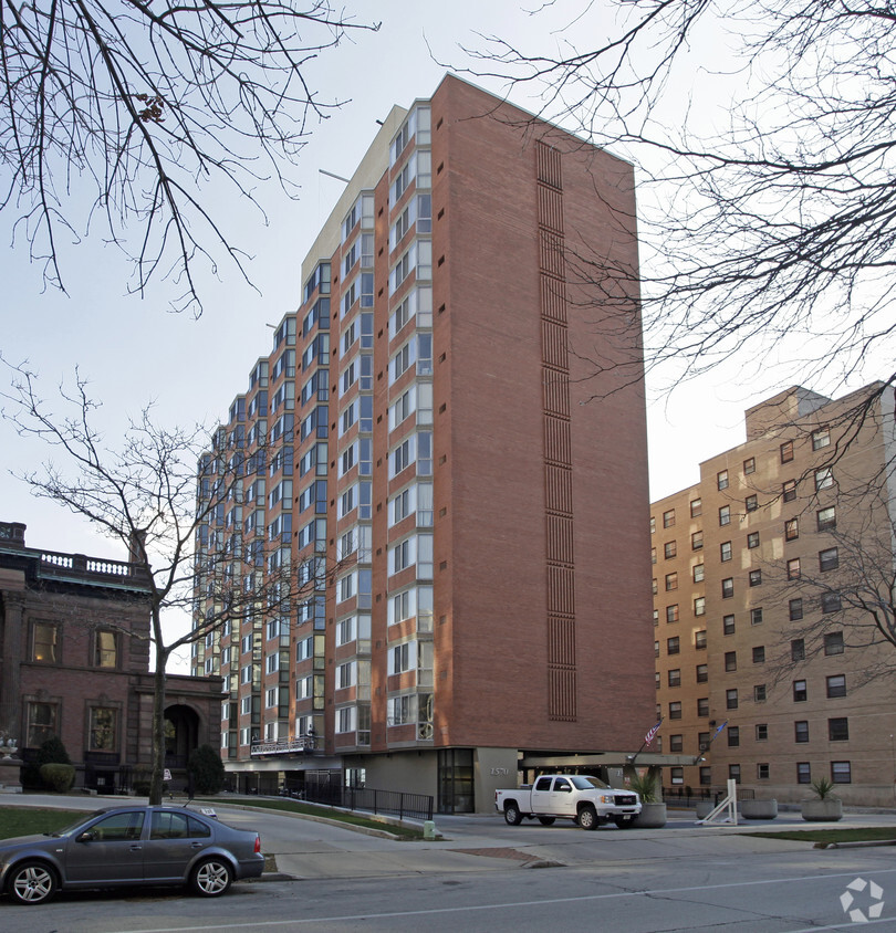 Primary Photo - Harborside Apartments