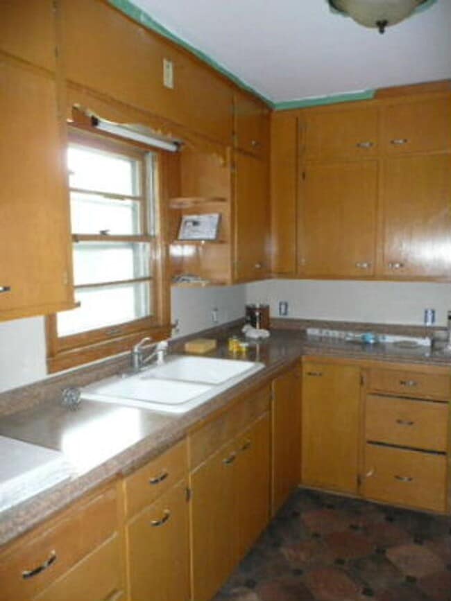 Building Photo - Charming 2 Bed/1 Bath House in New Prague