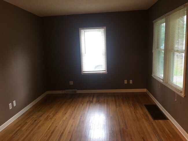 Building Photo - Two Bedroom Home in NW Rochester MN