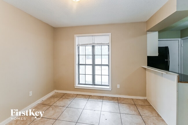 Foto del edificio - 4266 Crump Rd