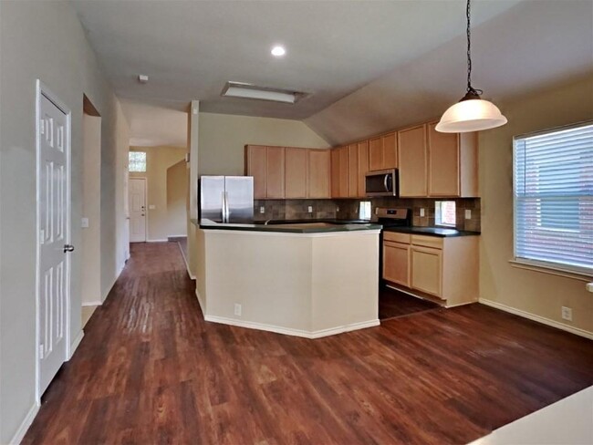 Building Photo - 3143 Travis Creek Way