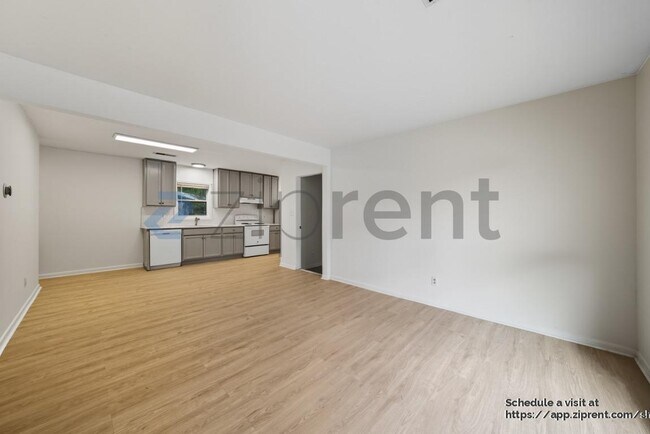 Foto del edificio - 7064 Eunice Dr