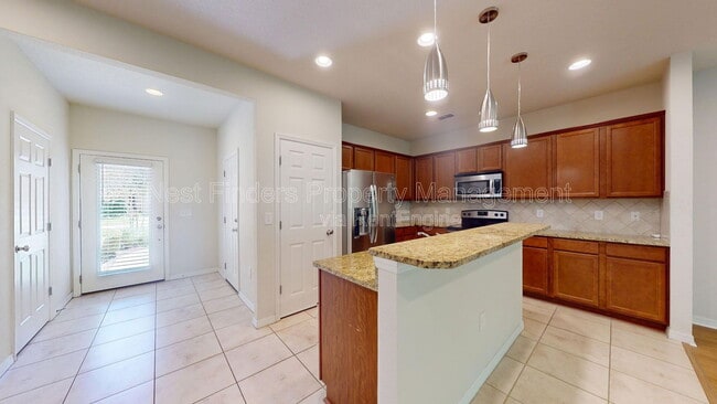 Building Photo - 7027 Coldwater Dr