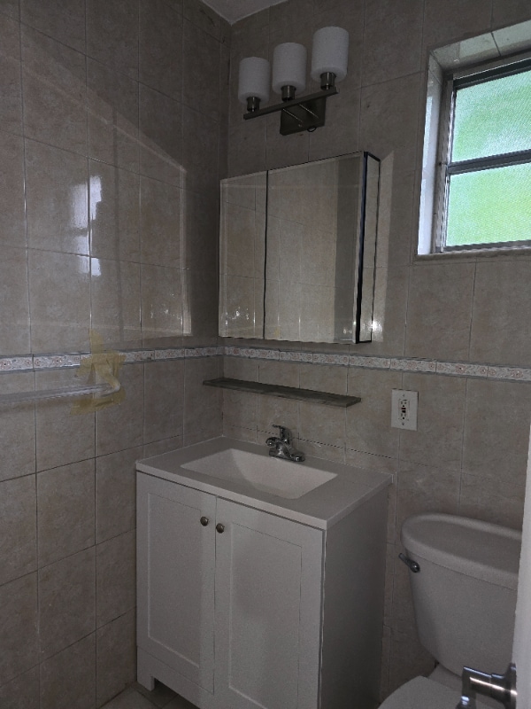 Foto del edificio - 305 N 61st Ave