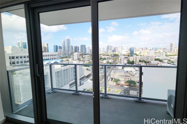 Foto del edificio - 1515 Liona St