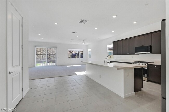 Building Photo - 73 Atrani Bay Ct