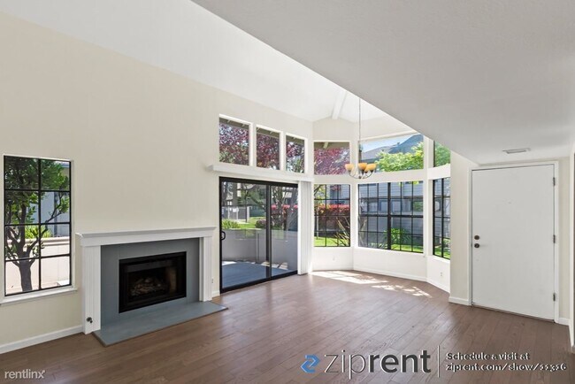 Foto del edificio - 3 br, 2 bath Townhome - 1624 Vista Del Sol...