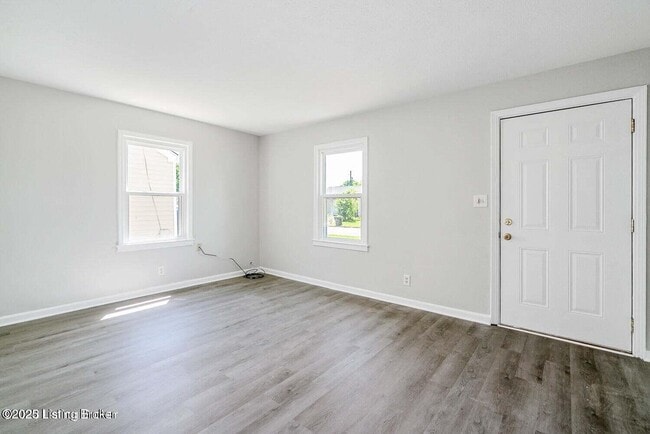 Building Photo - 2637 Olive St