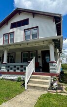 Building Photo - 1449 Montcalm St