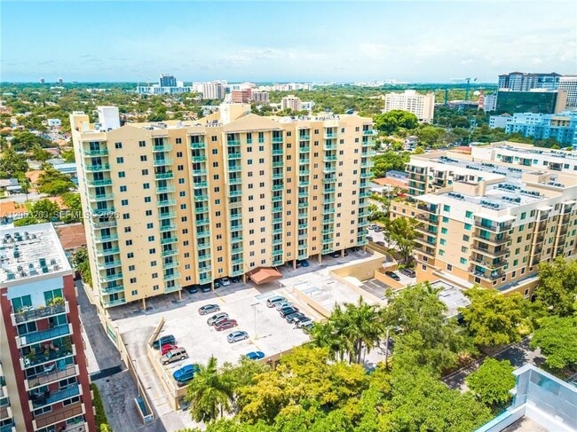 Building Photo - 3500 Coral Way