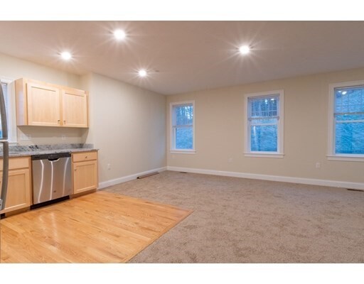 Primary Photo - 80 N Meadows Rd