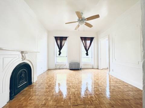 Foto del edificio - 784 Jefferson Ave