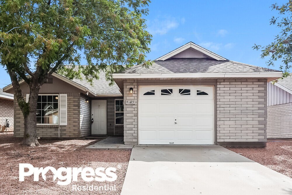 Foto principal - 4755 Loma Del Rey Cir