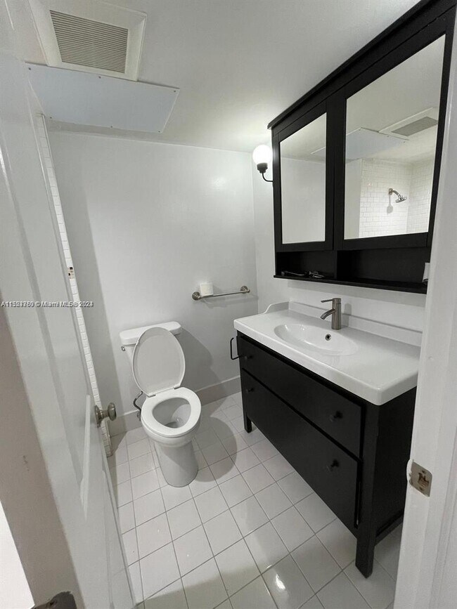 Building Photo - 18360 Mediterranean Blvd