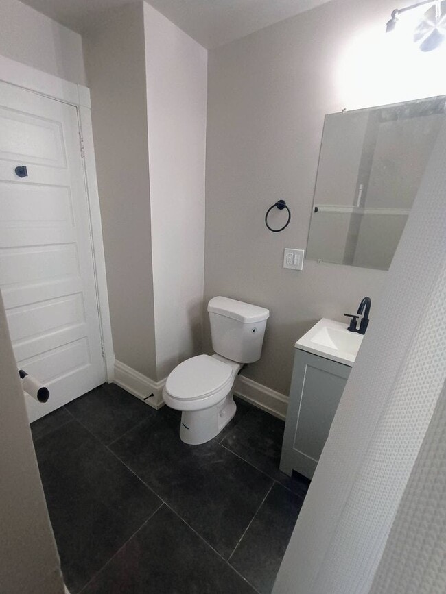 Building Photo - Recently Remodeled 2-Bedroom Home Near Brady Street