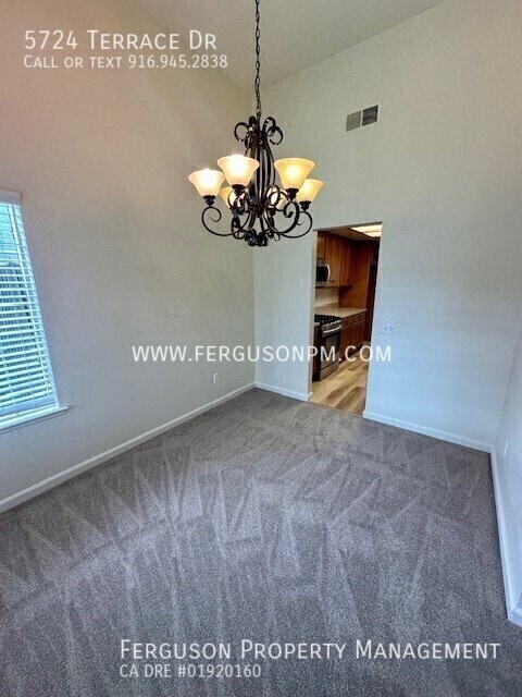 Building Photo - 5724 Terrace Dr