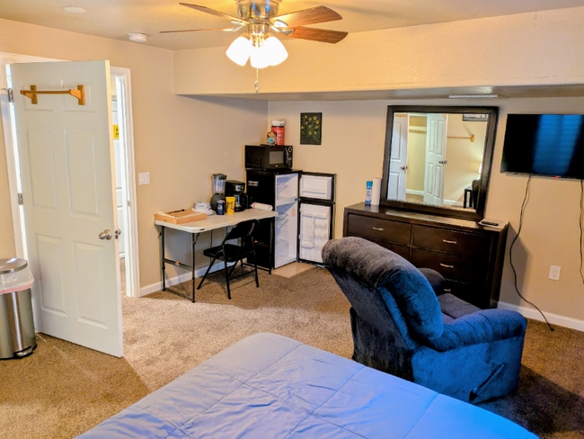 Photo - 323 Zuniga St House