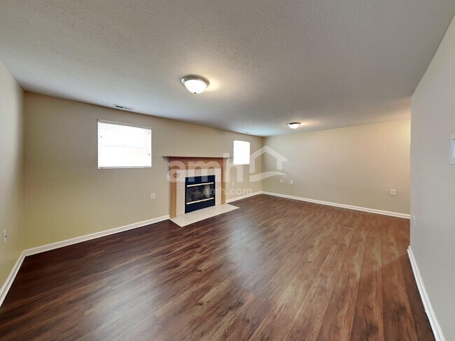 Foto del edificio - 5505 Dietrich Ave