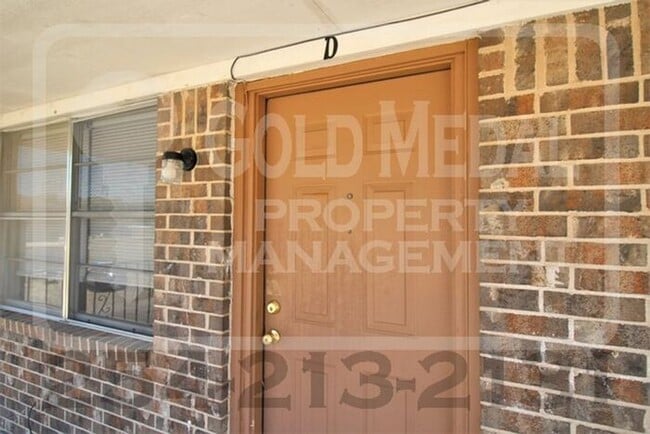 Foto del edificio - 609 Sunset Ln