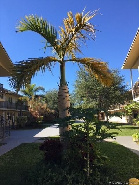 Building Photo - 4450 Ludlam Rd