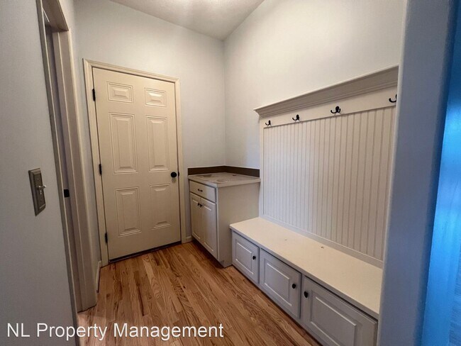Foto del edificio - 4 br, 3 bath House - 19705 Briggs St.