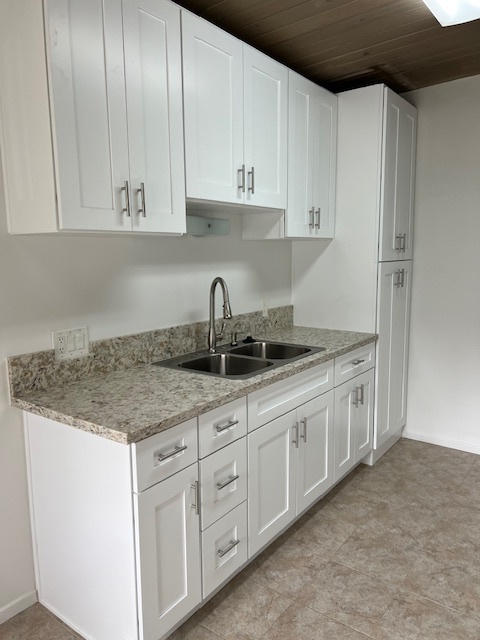 Building Photo - 3430 Reynard Way
