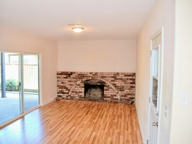 Photo - 2868 Fairfax Ave House