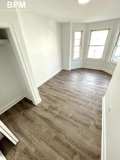 Foto principal - 233 Bennington St