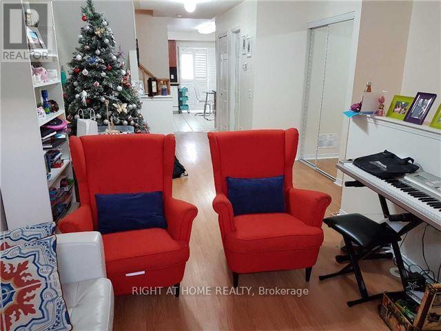 Building Photo - 50 Strathaven Dr