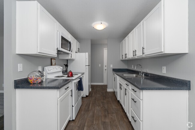 Interior Photo - Conestoga Park I