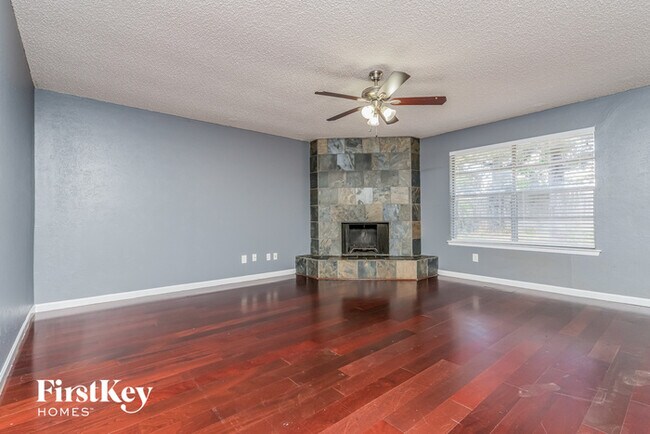 Building Photo - 7557 Folkstone Dr