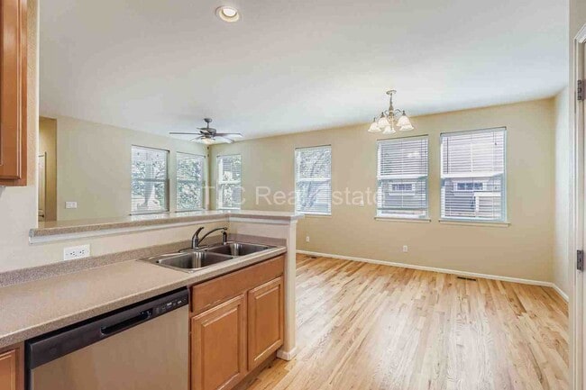 Building Photo - 8984 E 29th Pl