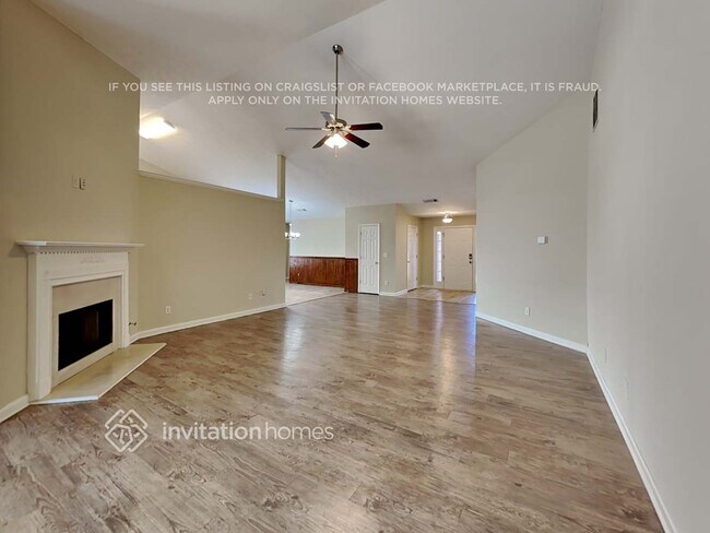 Building Photo - 3325 Wellbrook Dr