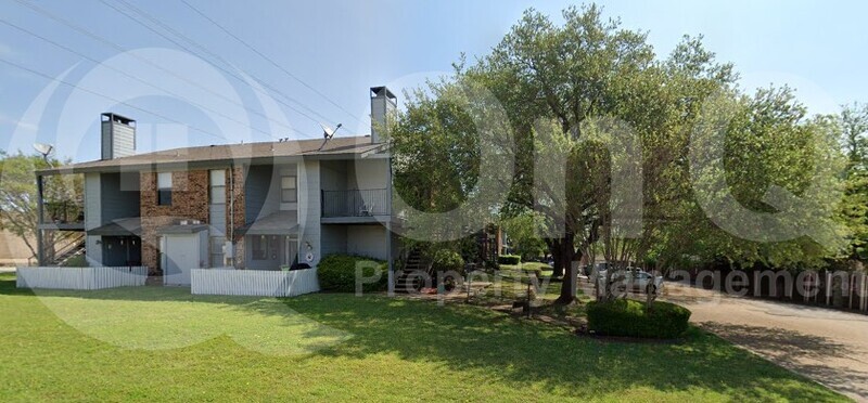 Building Photo - 5406 Lakeview Pkwy