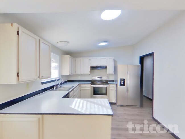 Foto del edificio - 1403 Cedar Ridge Ct