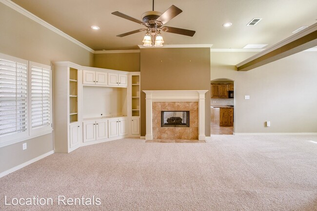 Building Photo - 3 br, 2 bath House - 3706 106th Street