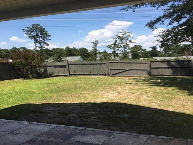 Building Photo - 304 ADERLEY Oak Loop