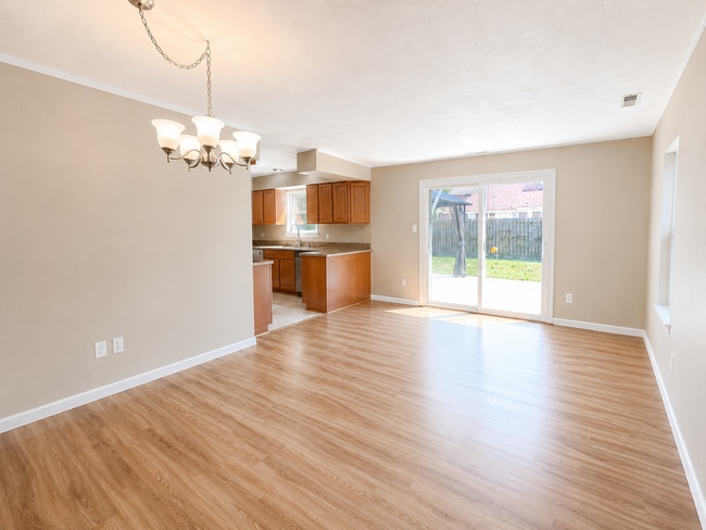Building Photo - 5533 Society Ct