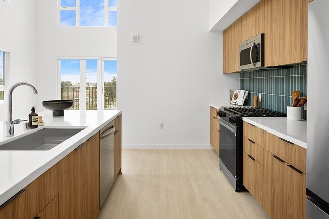 Building Photo - Paxton