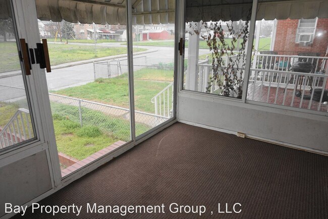 Building Photo - 3 br, 2 bath House - 207 Riverview Ave