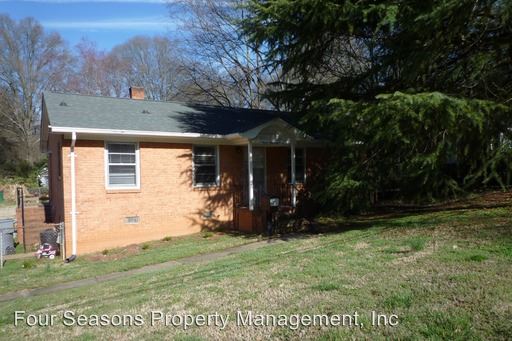 Primary Photo - 701 Saint Julien St